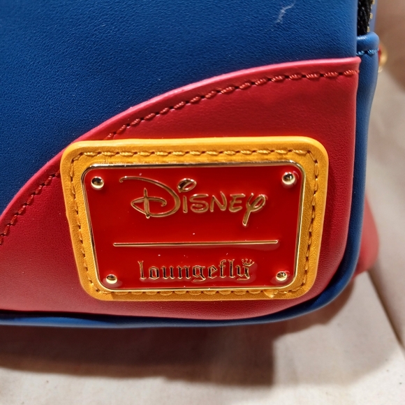 Loungefly Disney backpack - Picture 2 of 11